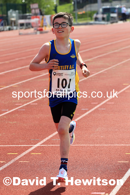 Men and Boys 1500 metres, 2022 North Eastern Track and Field Champs., Middlesbrough. David T. Hewitson/Sports for All Pics